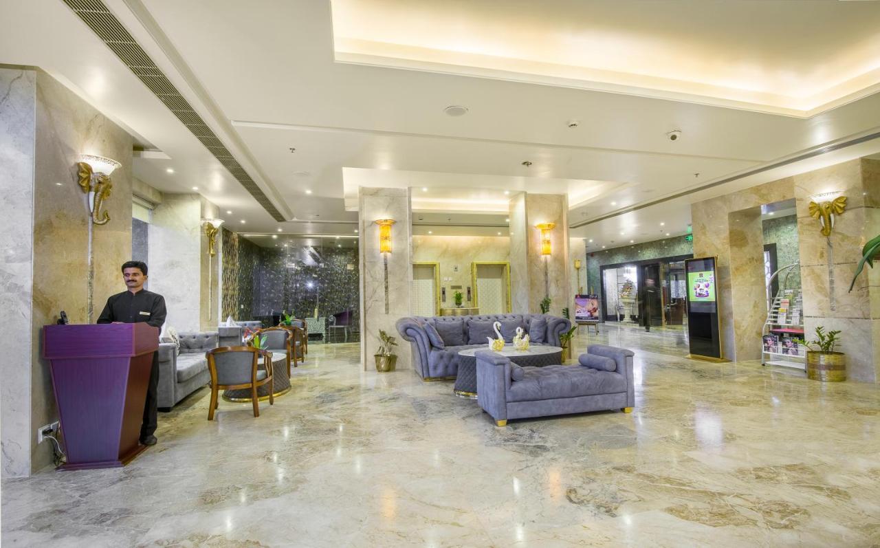 Clarion Inn Jaipur Kukas Bagian luar foto