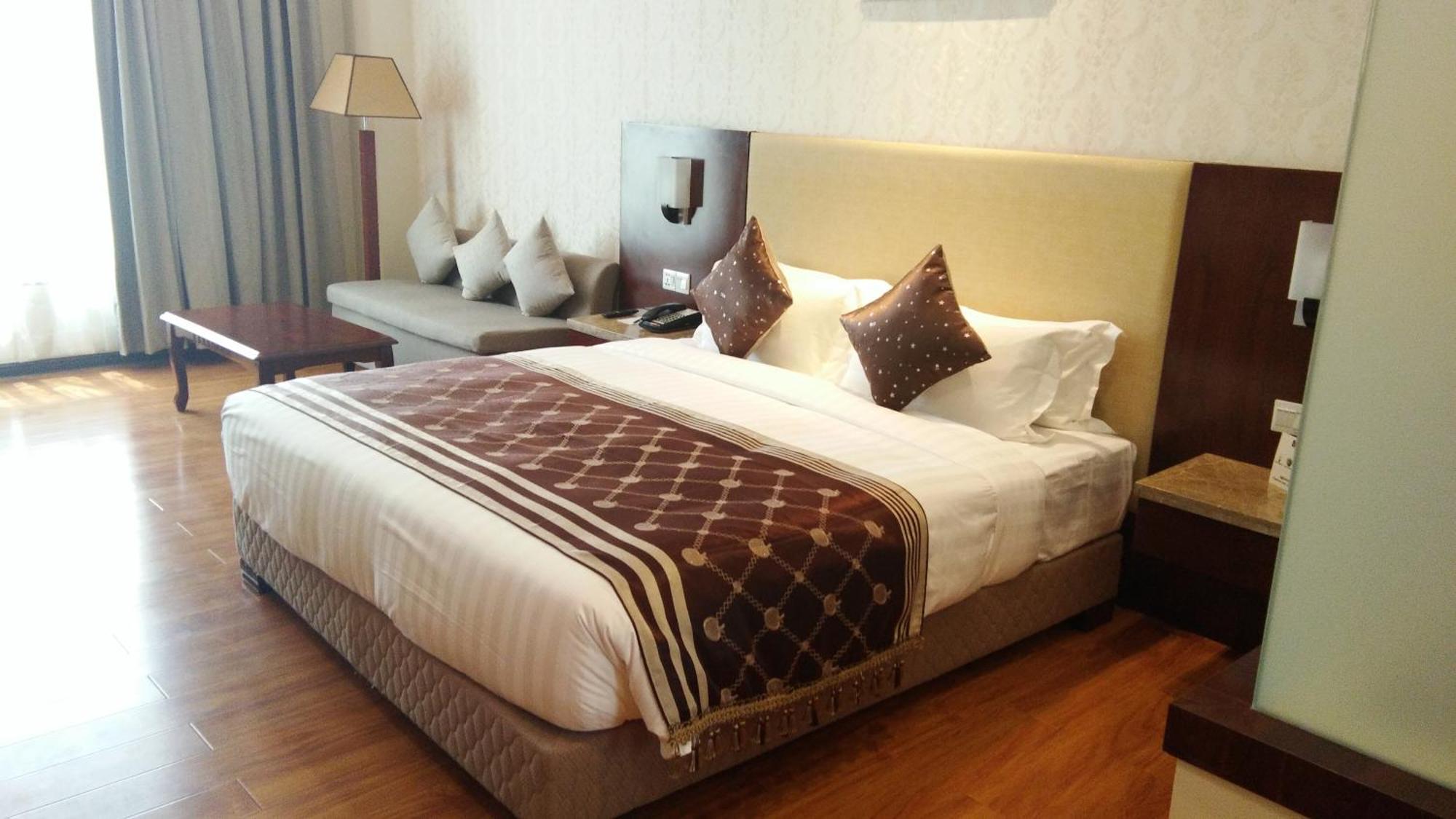 Clarion Inn Jaipur Kukas Ruang foto