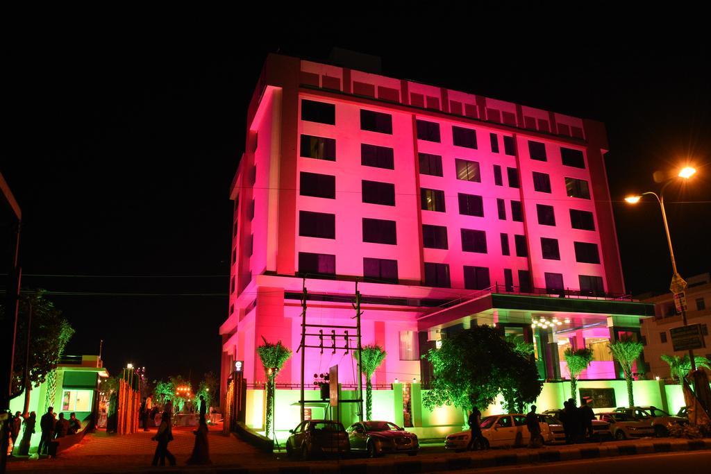 Clarion Inn Jaipur Kukas Bagian luar foto